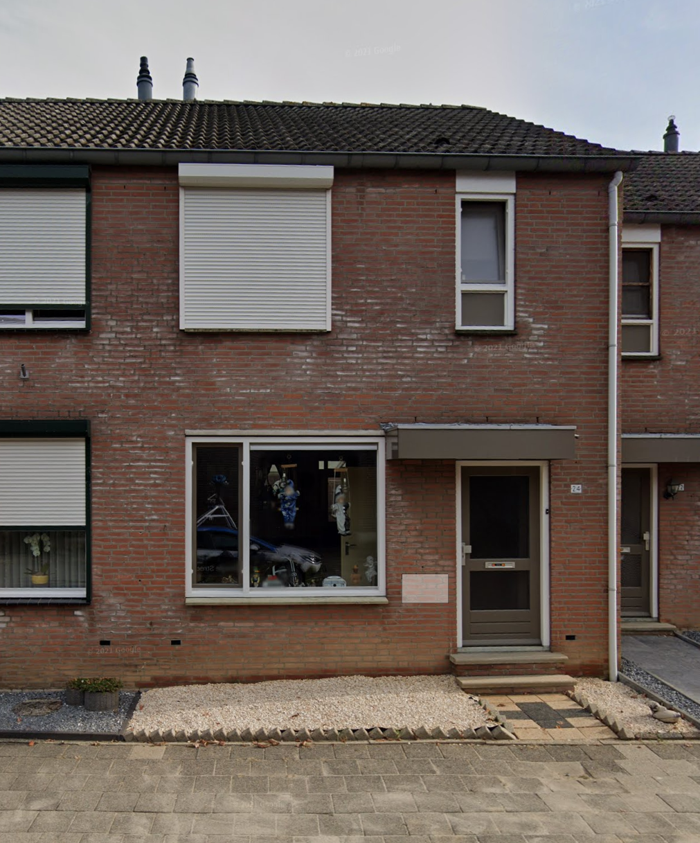 Eyckholtstraat 24, 6116 BR Roosteren, Nederland