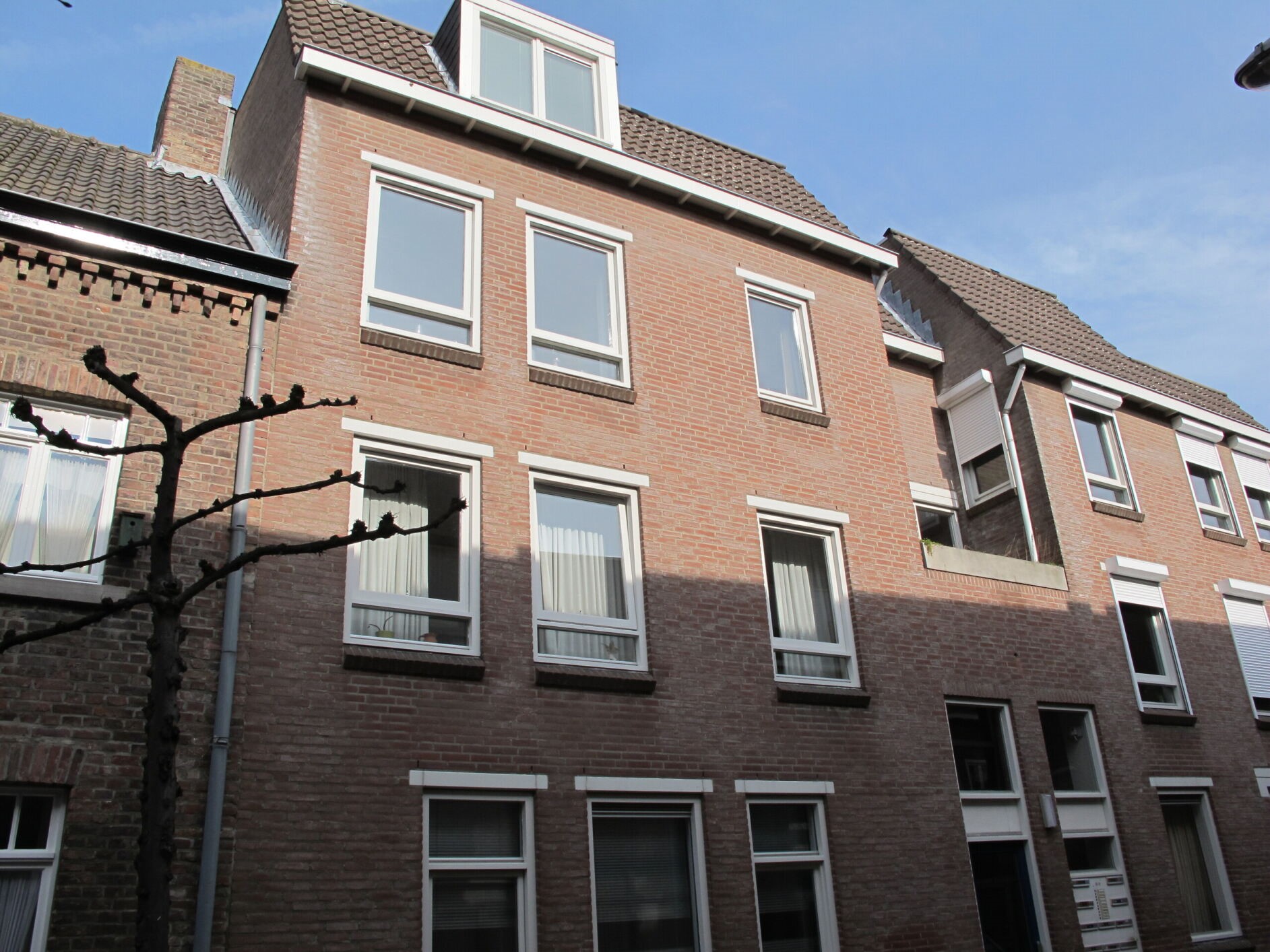 Helstraat 15, 6131 CZ Sittard, Nederland