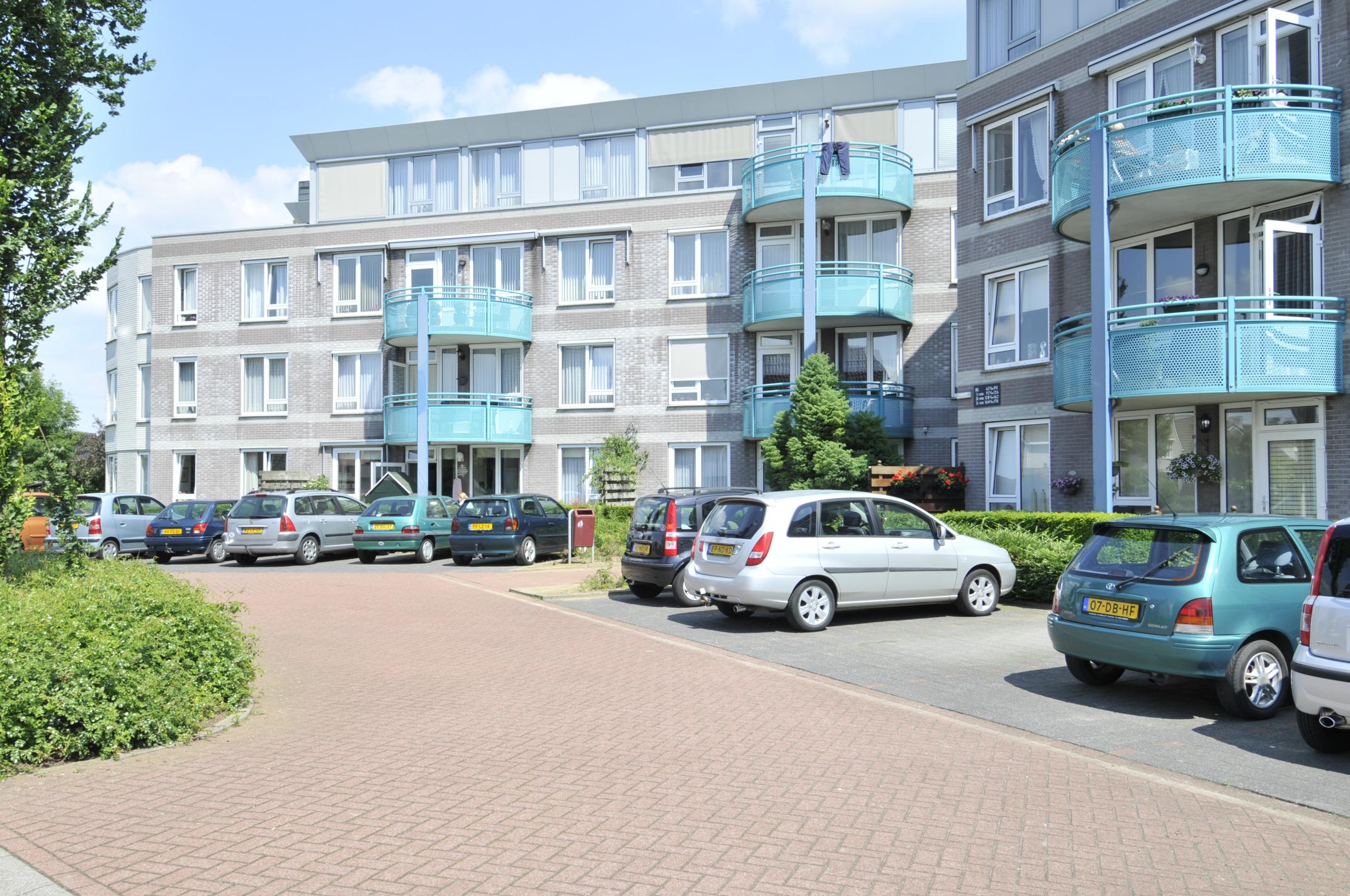 Brededwarsstraat 126