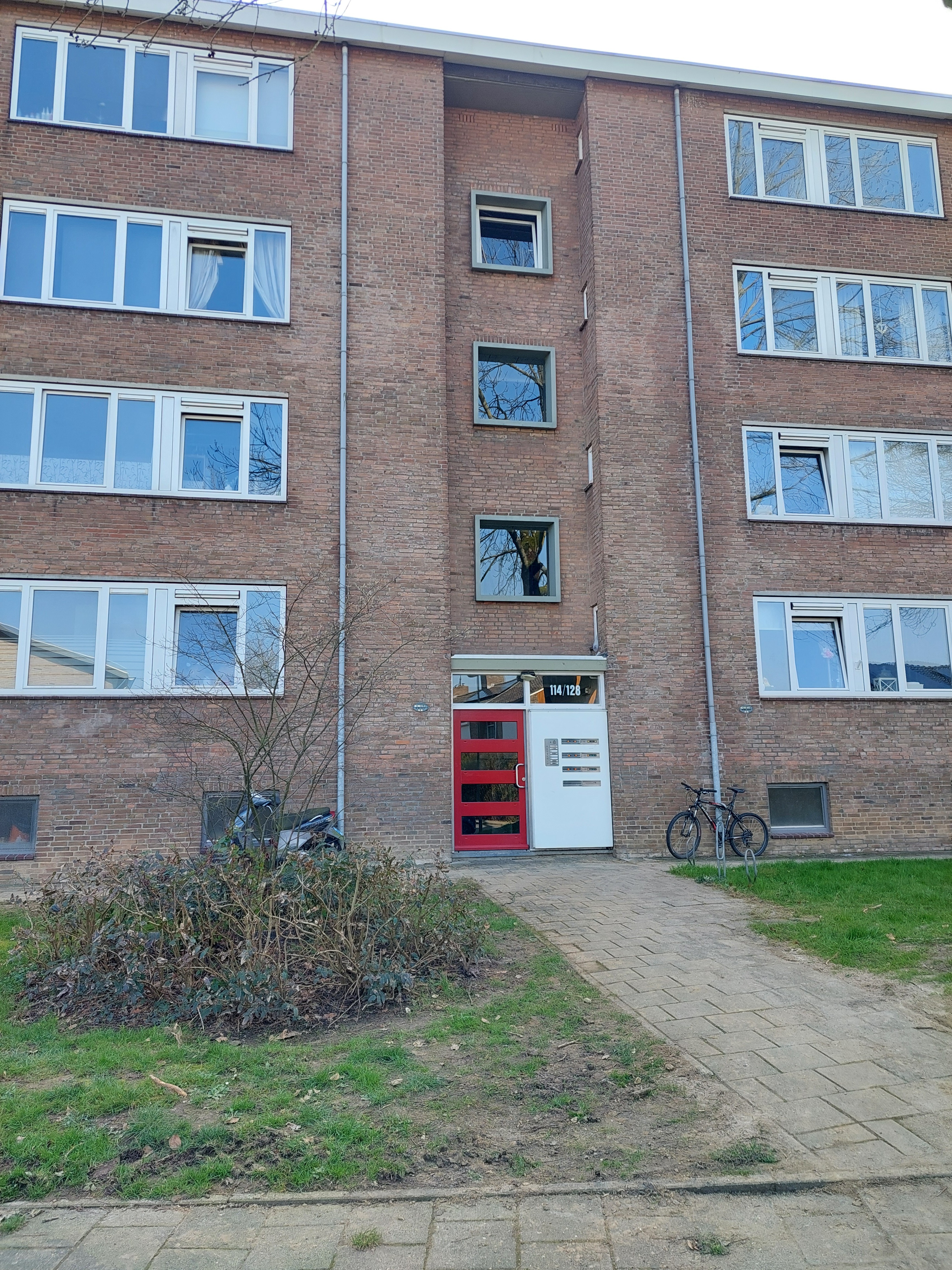 Eberhardstraat 126, 6165 XZ Geleen, Nederland