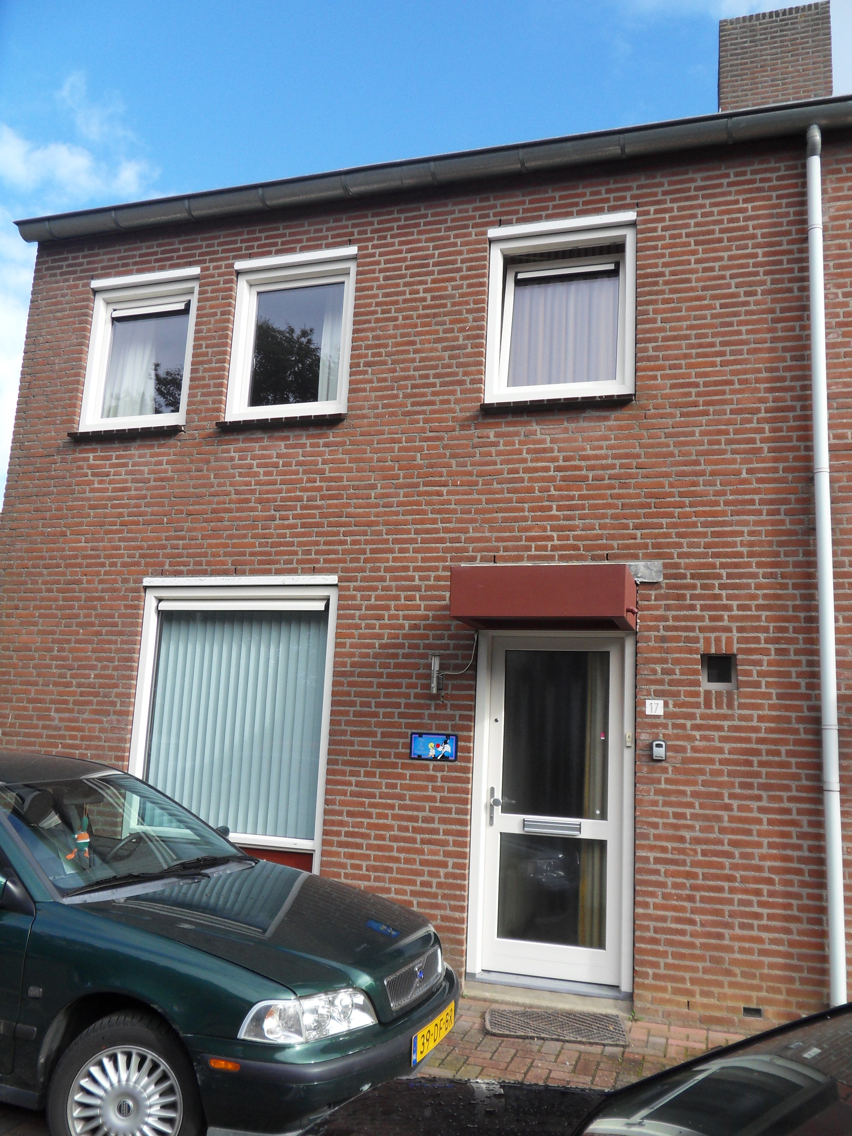 Torenstraat 17, 6121 LS Born, Nederland