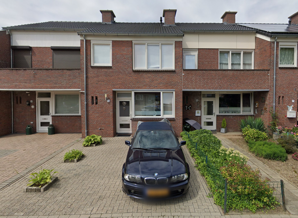Meidoornstraat 16, 6101 KT Echt, Nederland