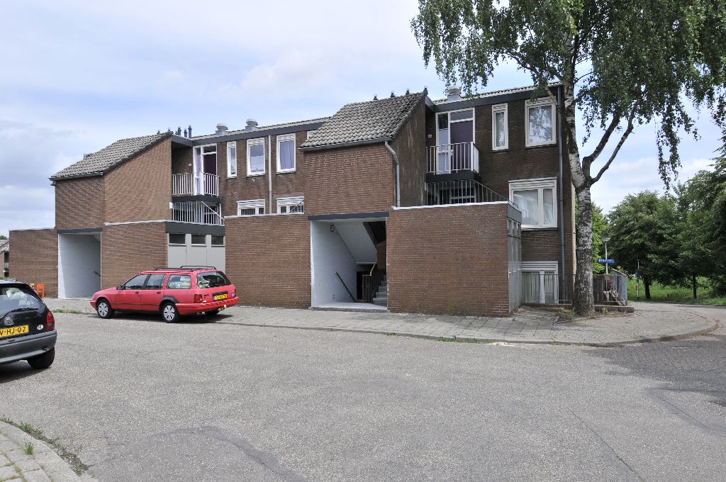 Deken Deutzlaan 168