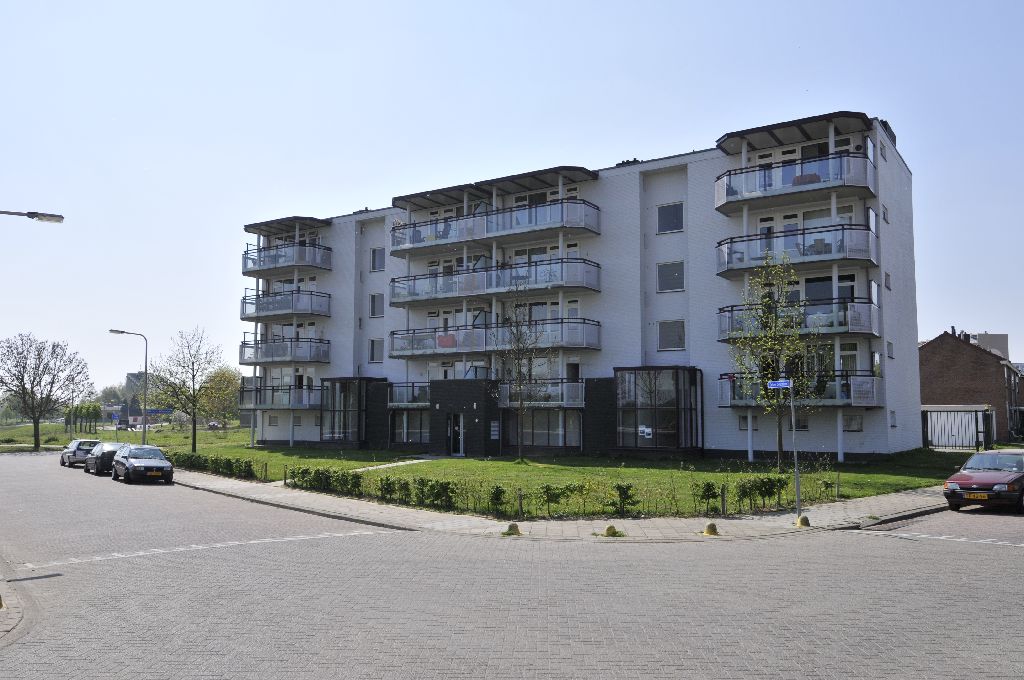 Deken Deutzlaan 88