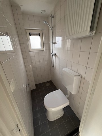 Pastoor Sartonstraat 44A