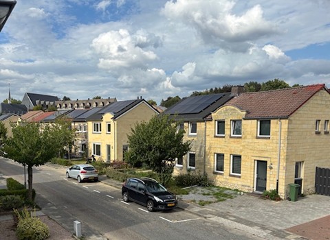 Pastoor Sartonstraat 44A