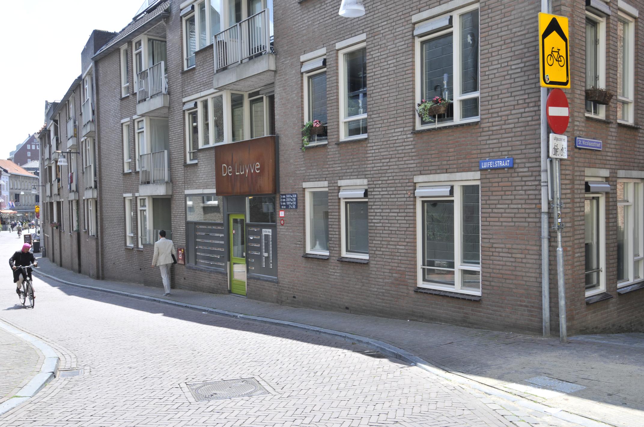 Luifelstraat 106