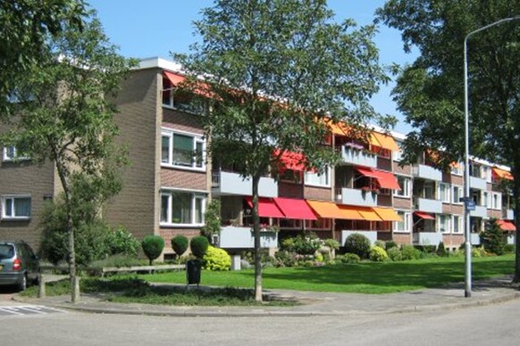 Veestraat 16