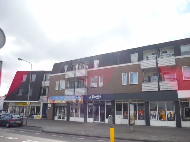 Hoogstraat 128