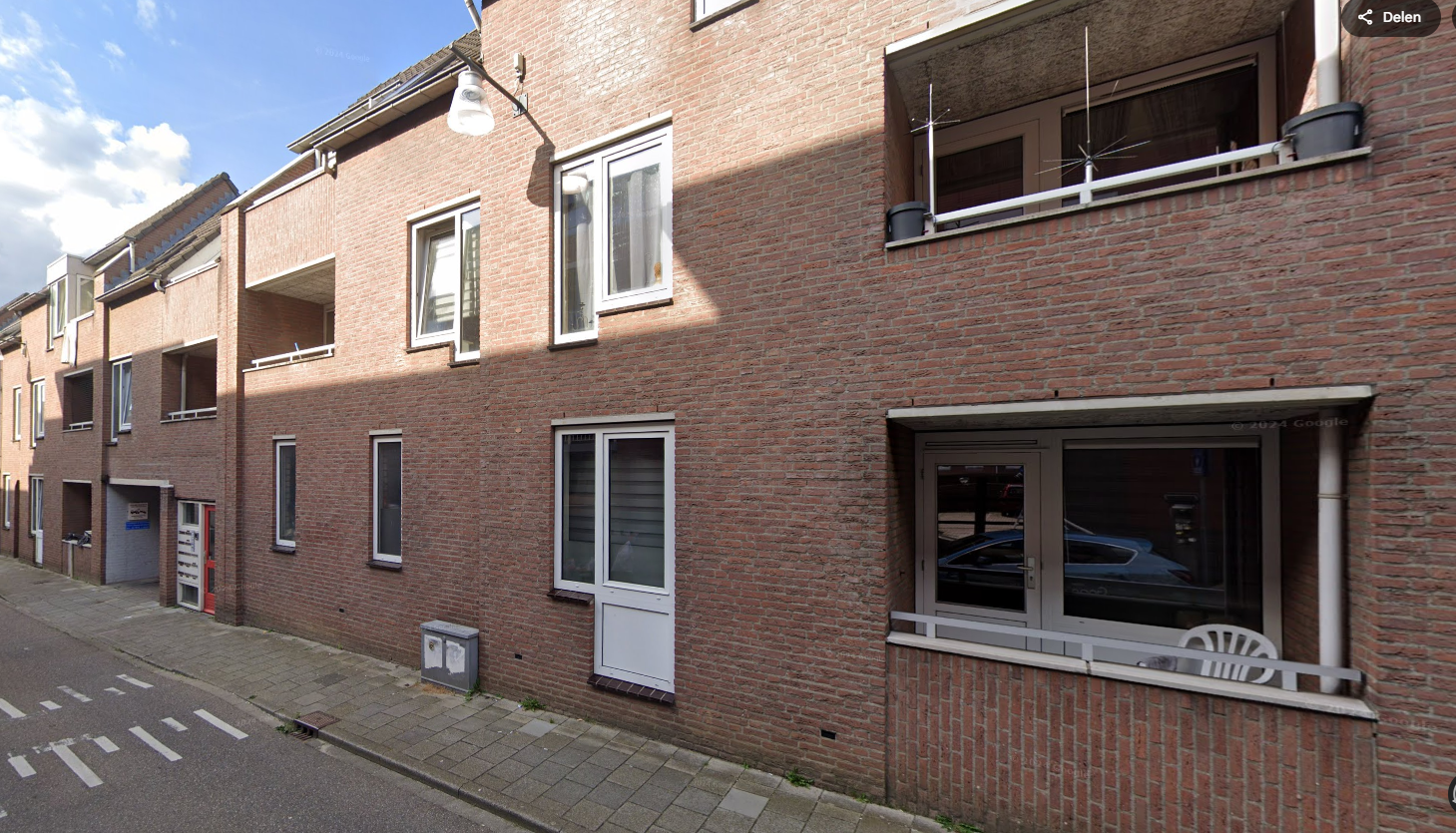 Schoolstraat 111, 6041 GT Roermond, Nederland