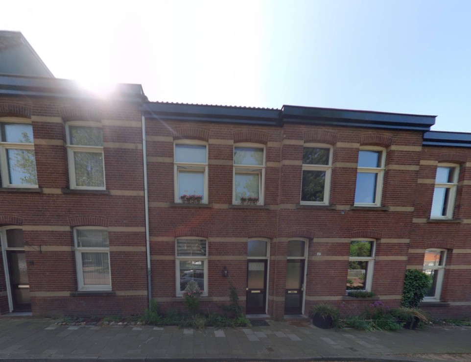Dokter Leursstraat 25, 6041 KL Roermond, Nederland