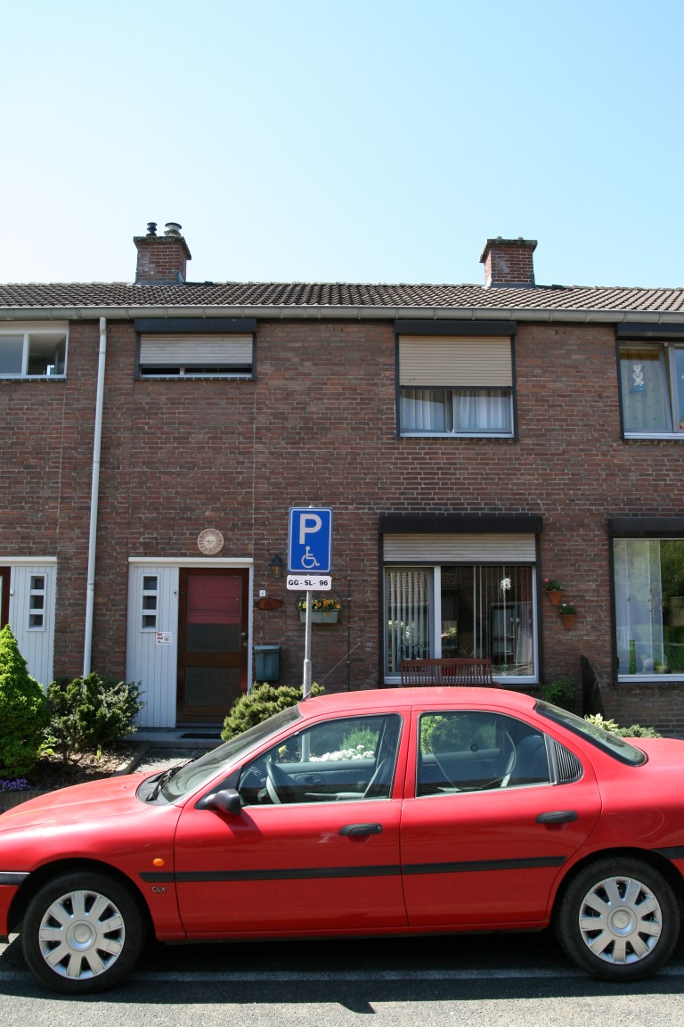 Burgemeester Hermansstraat 6, 6374 TS Landgraaf, Nederland