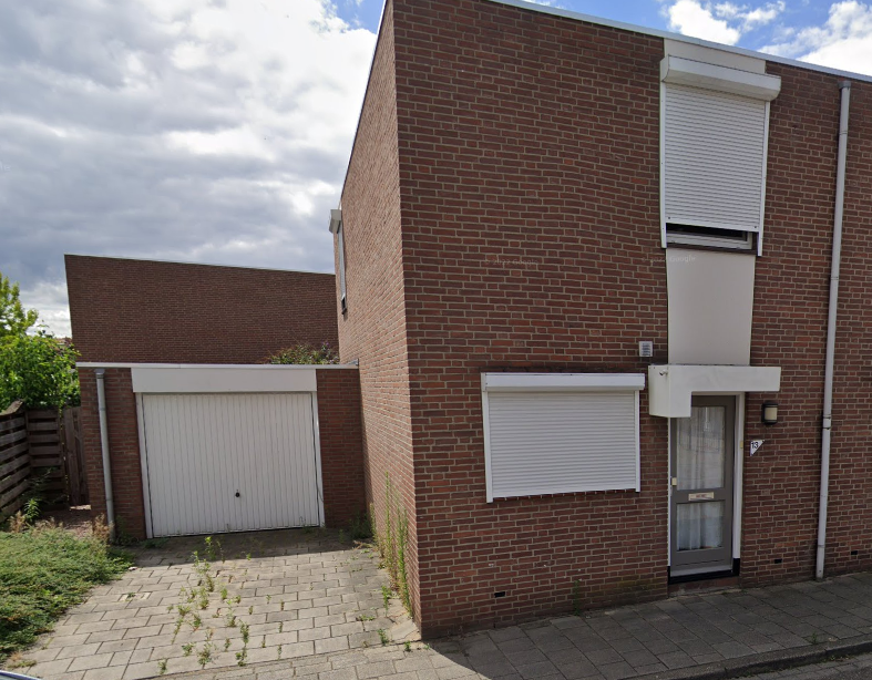 Overbroekerstraat 13, 6433 EJ Hoensbroek, Nederland