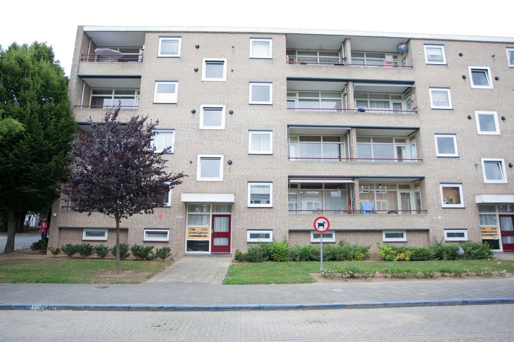 Hoofdstraat 128, 6432 GJ Hoensbroek, Nederland
