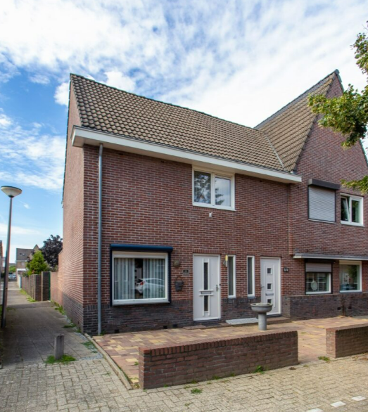 Ons Limburgstraat 20, 6466 CC Kerkrade, Nederland