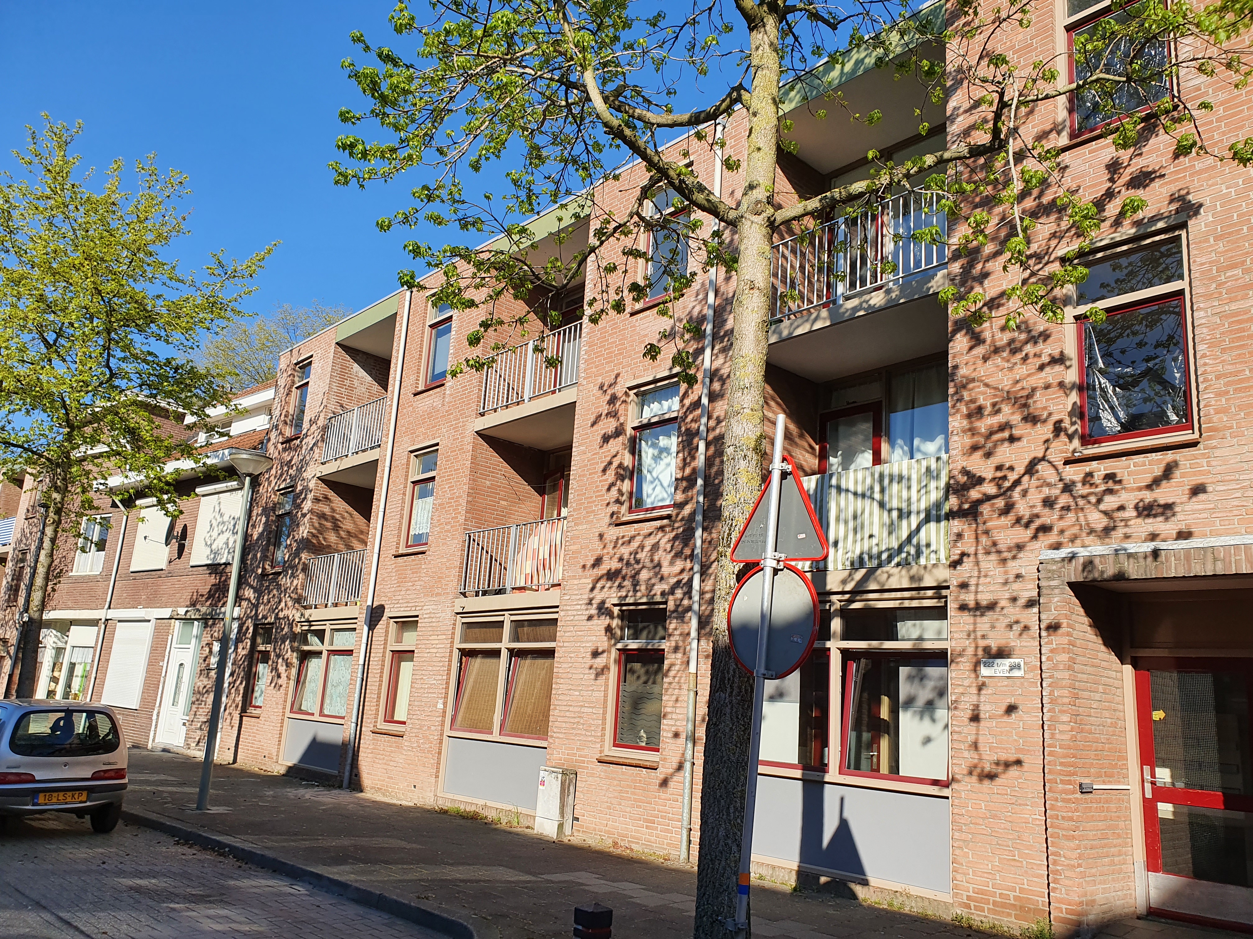 Hoofdstraat 252C, 6432 GL Hoensbroek, Nederland