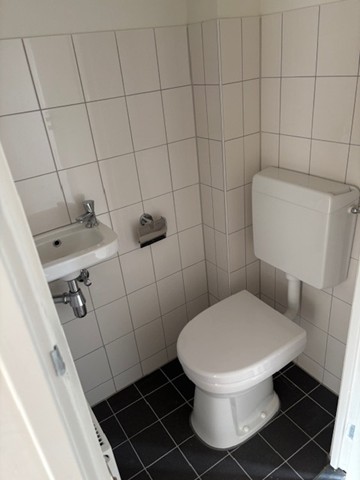 Pastoor Sartonstraat 42