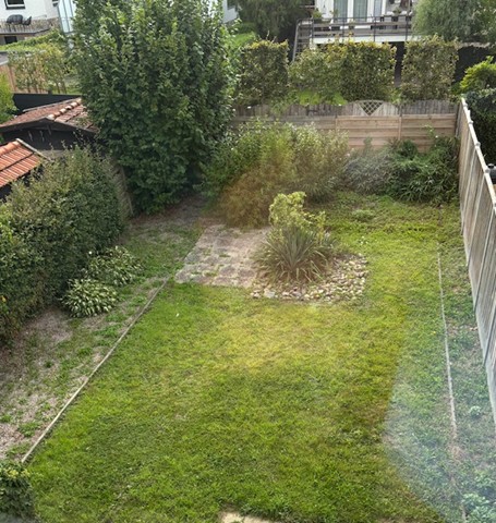 Pastoor Sartonstraat 42