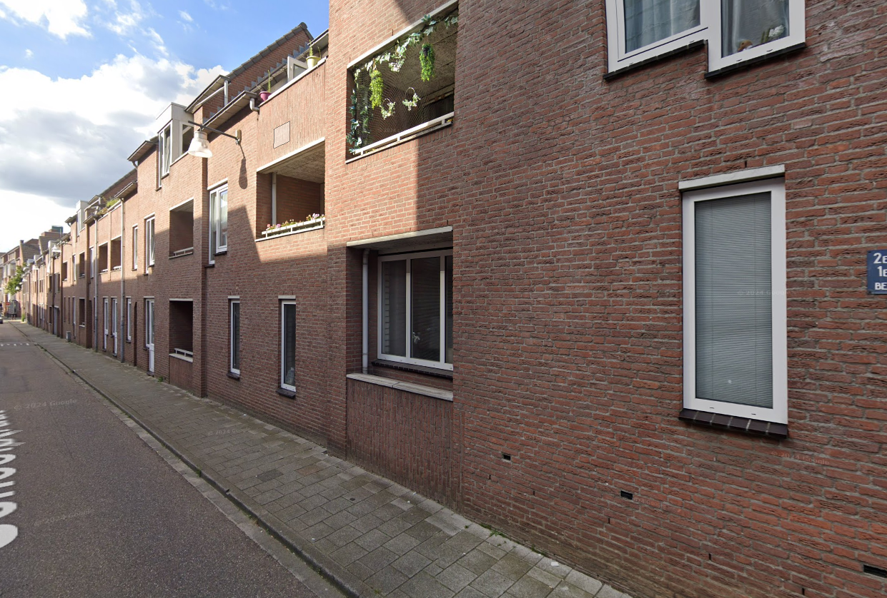Schoolstraat 125, 6041 GT Roermond, Nederland