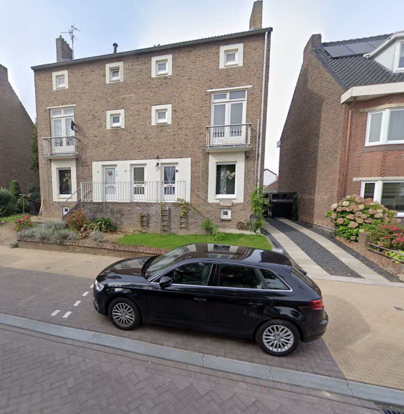 Amstenraderweg 121, 6431 EK Hoensbroek, Nederland