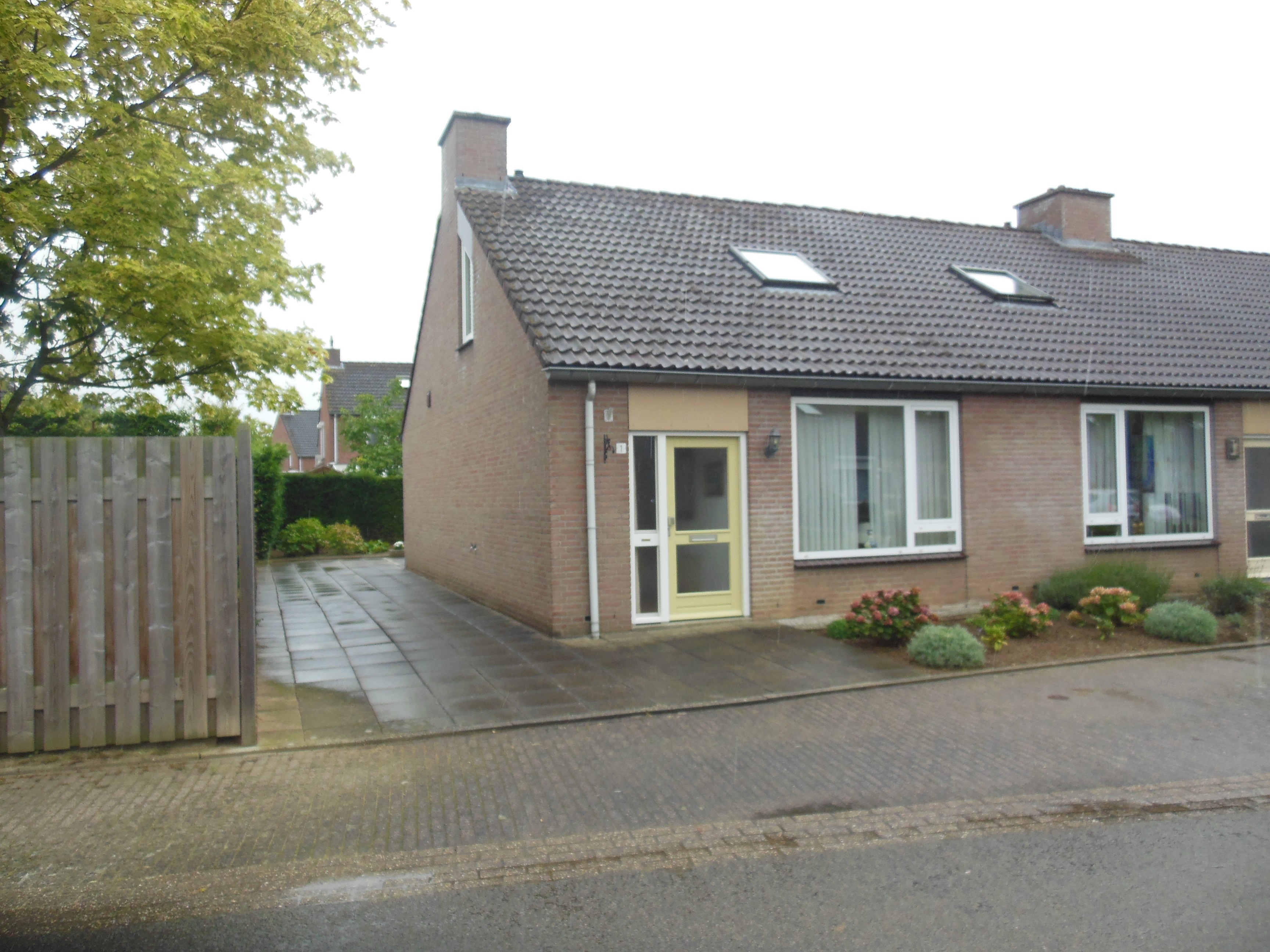 De Slaaijen 1, 6049 KX Herten, Nederland