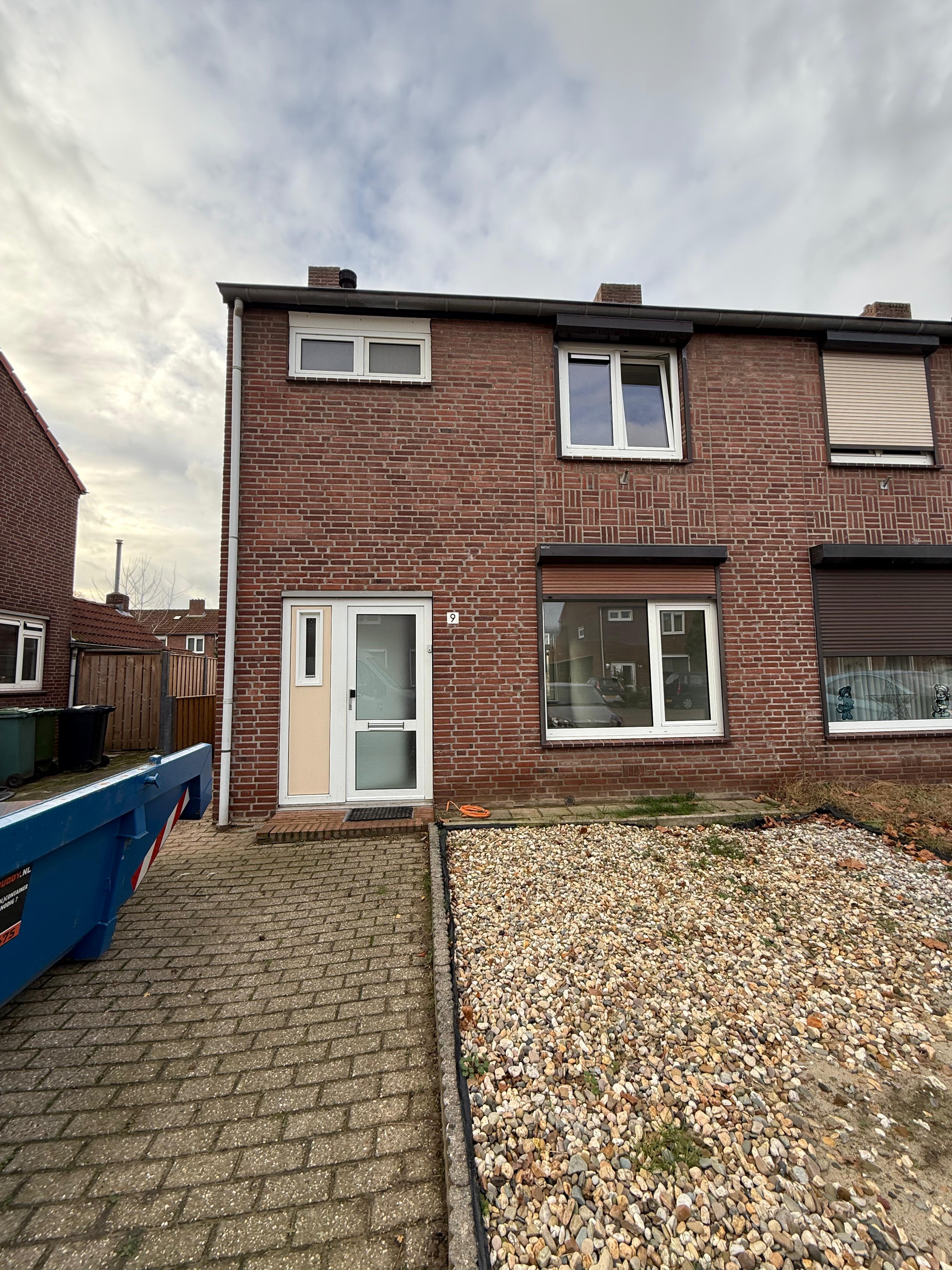 Sint Carolusstraat 9