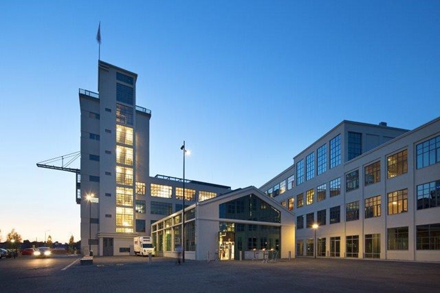 free-sector-houses for rent on Nedinscoplein 4