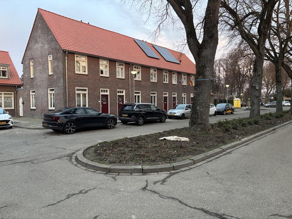 Emmaplein 6, 6431 EA Hoensbroek, Nederland