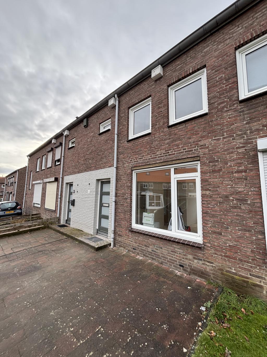Conventuelenstraat 8, 6431 BA Hoensbroek, Nederland