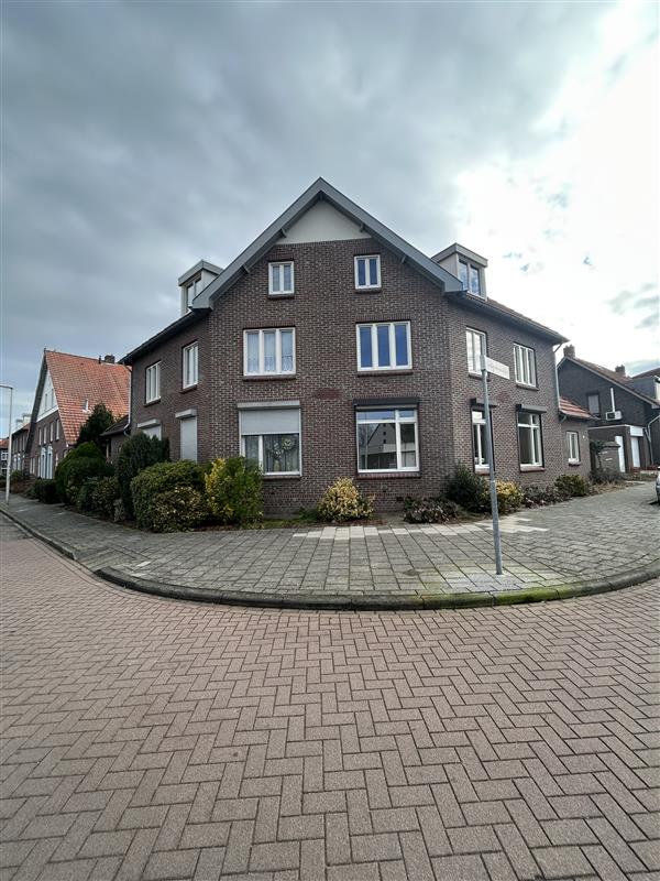 Hendrik van Veldekestraat 1