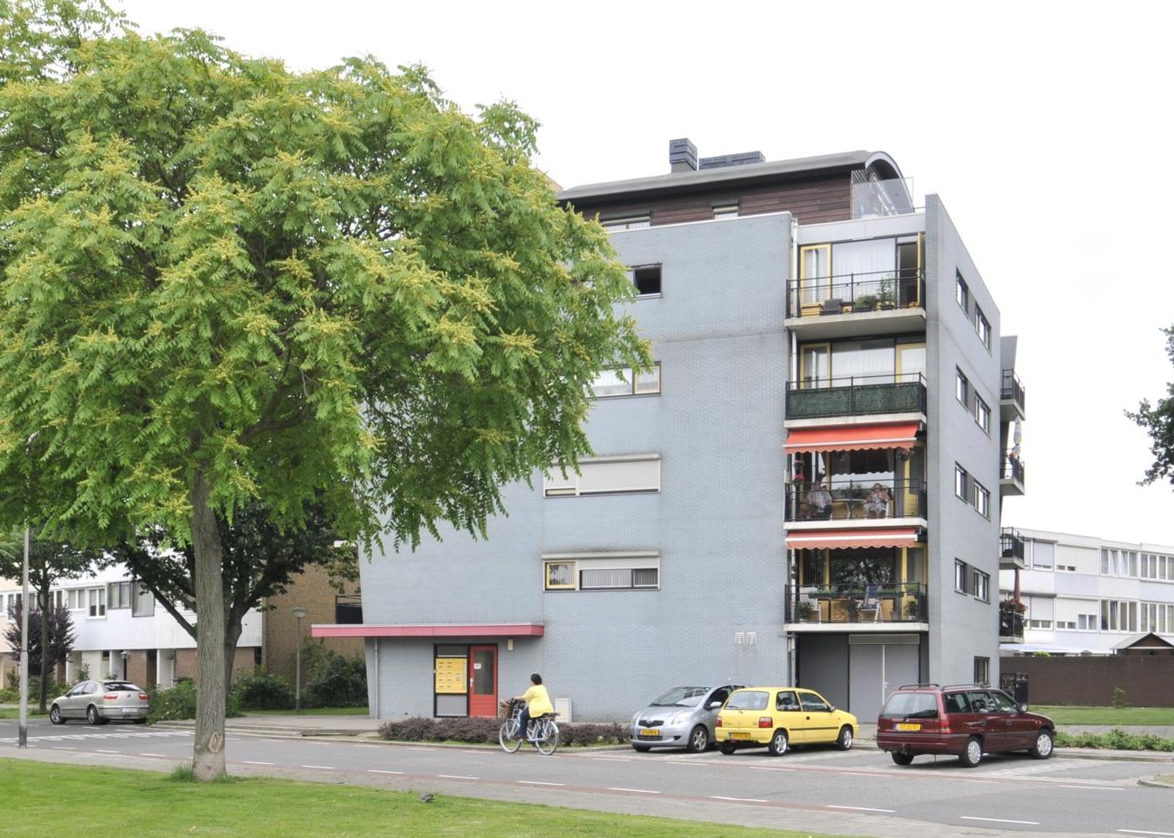 Donderbergweg 76, 6043 JH Roermond, Nederland