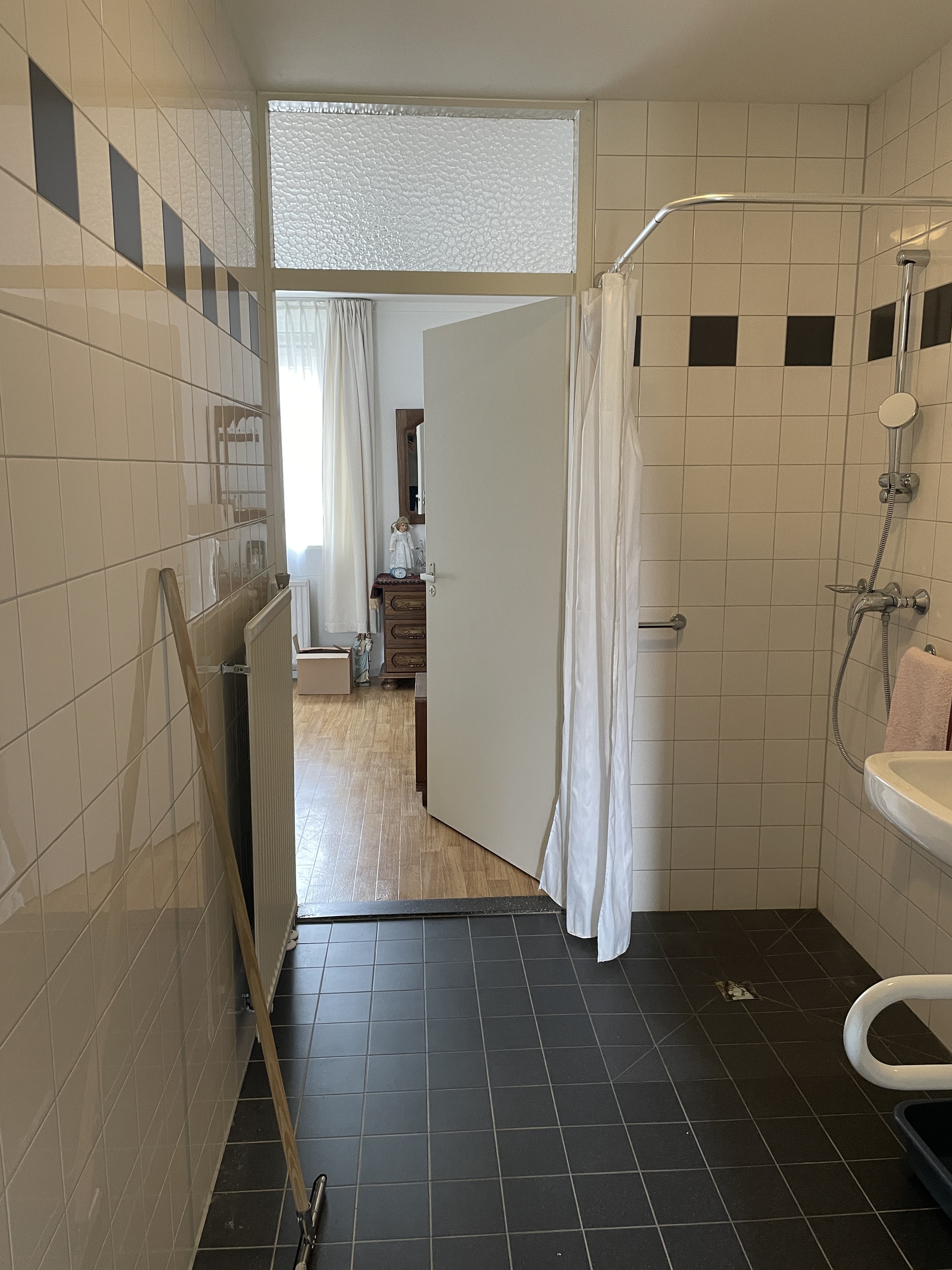 Schuurweidestraat 24