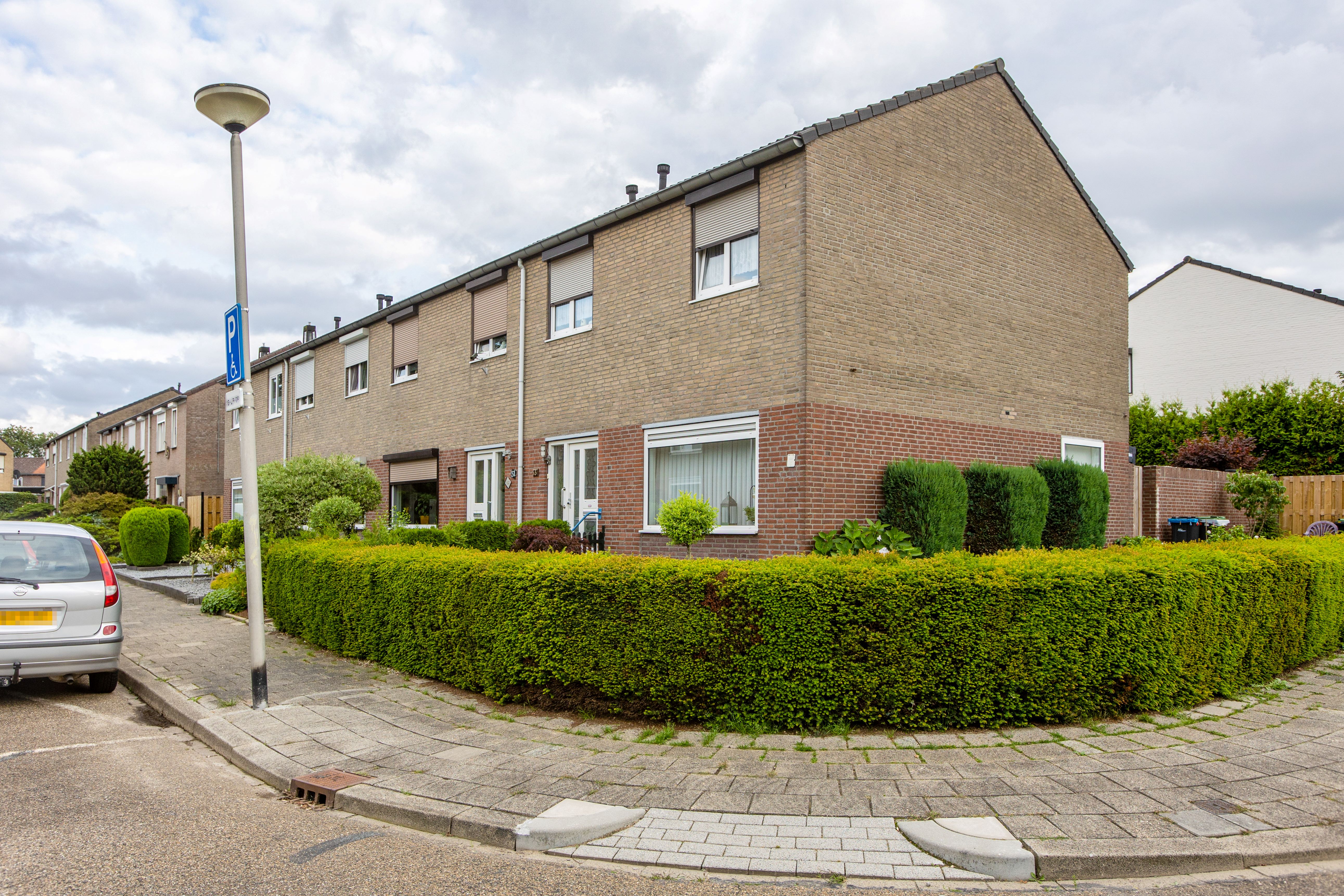 Grotestraat 33, 6373 CZ Landgraaf, Nederland