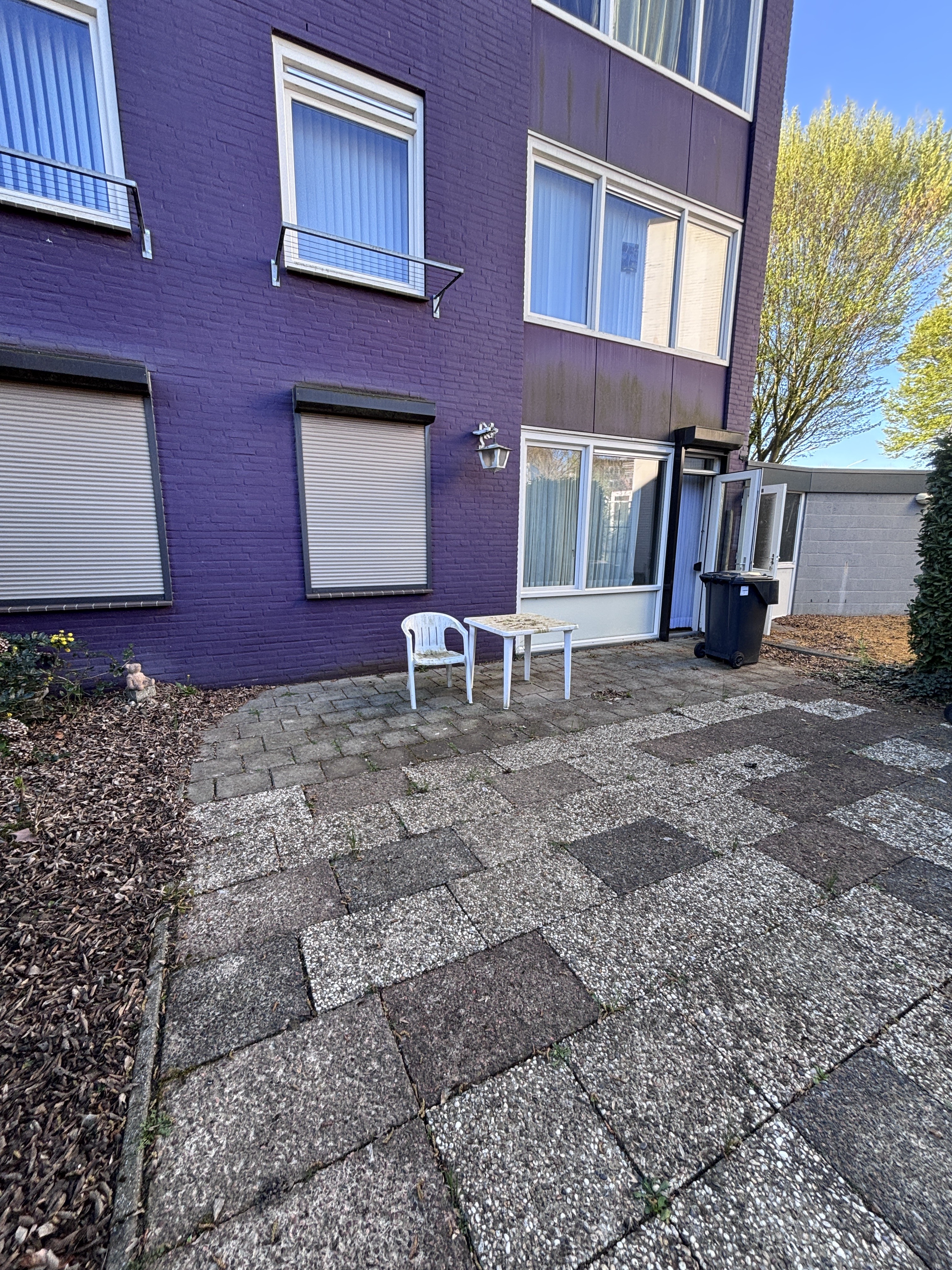 Henri Hermanslaan 17