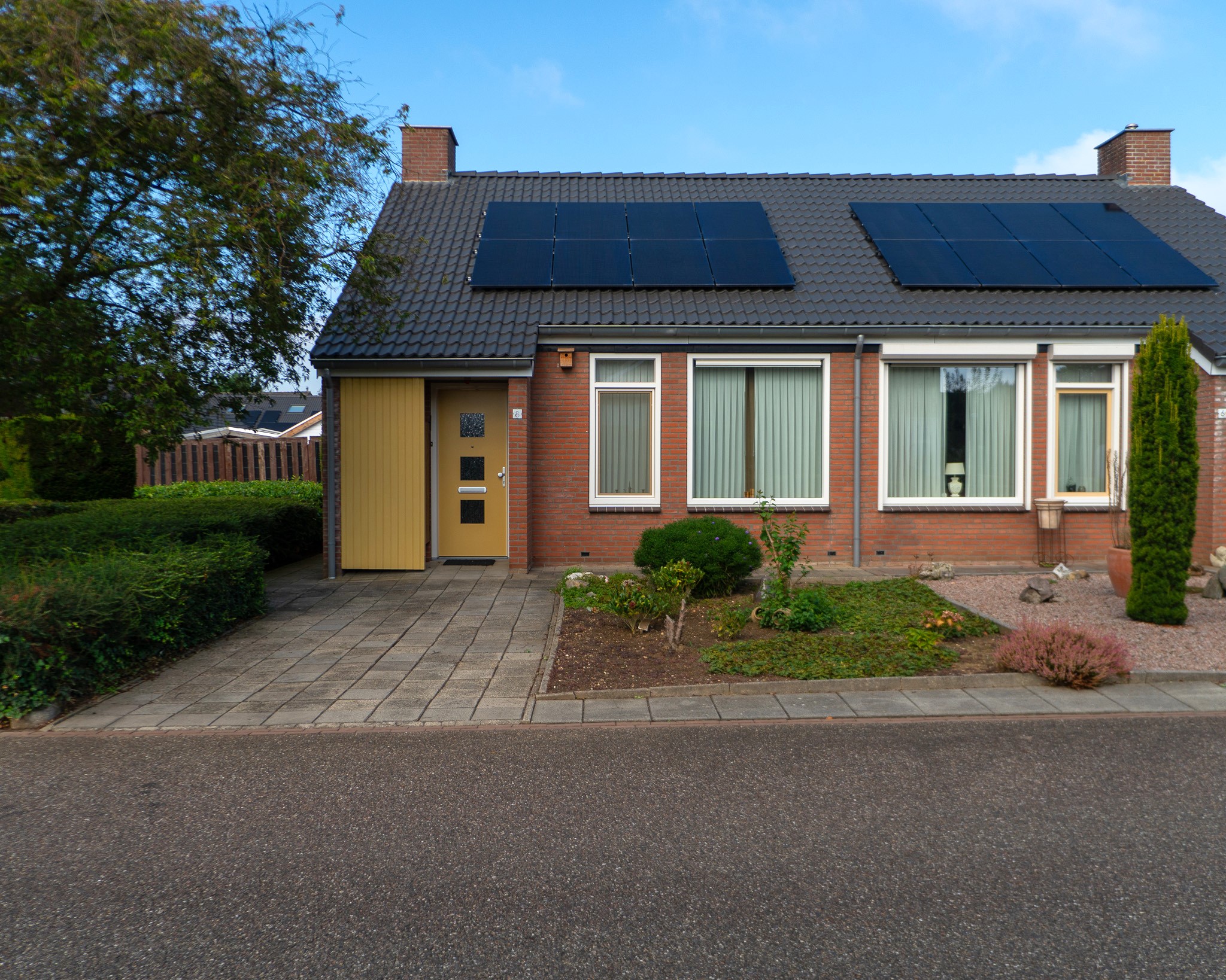 Burgemeester Kellenersstraat 8, 6107 CS Stevensweert, Nederland