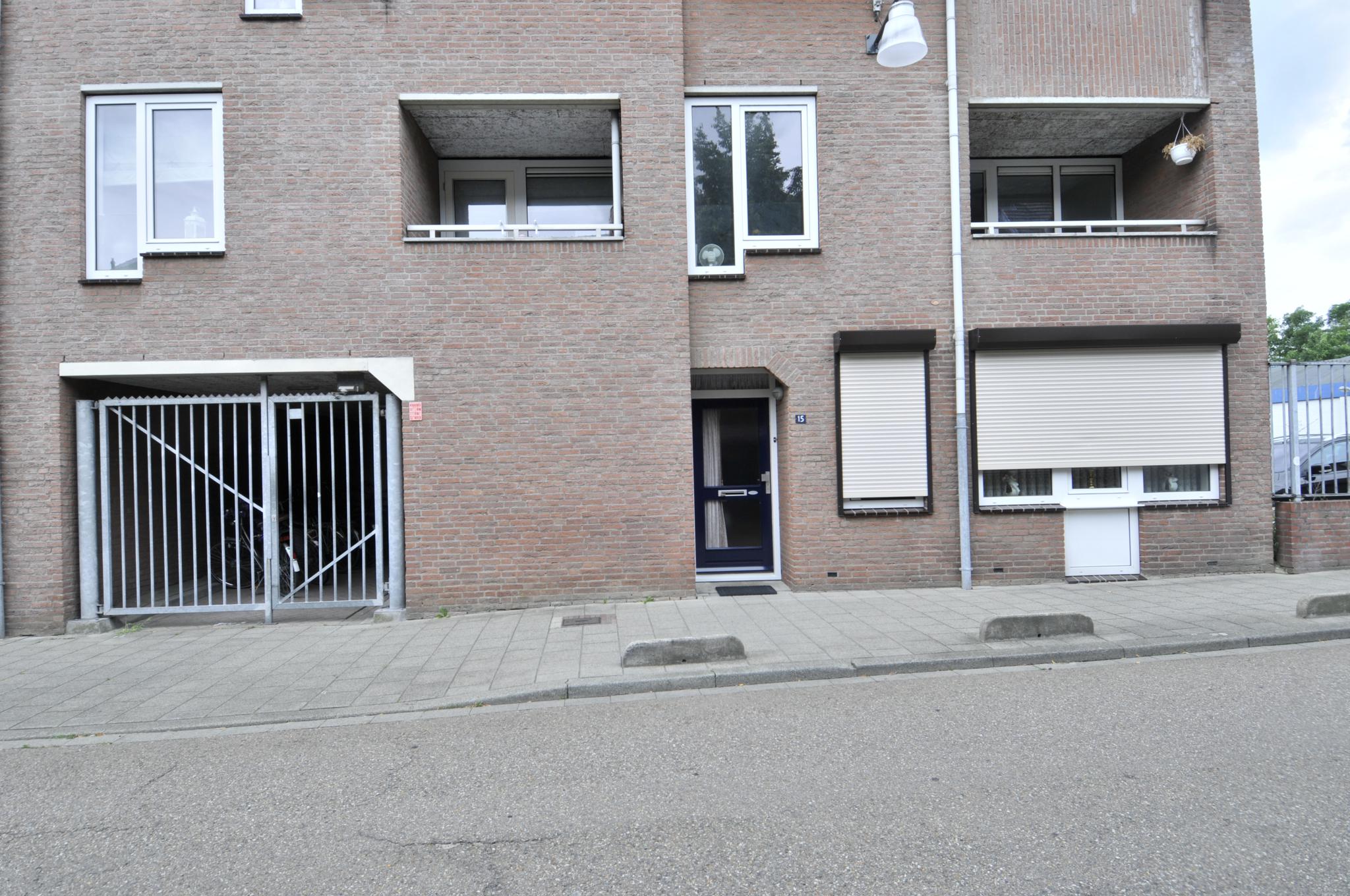 Knevelsgraafstraat 15, 6041 GT Roermond, Nederland