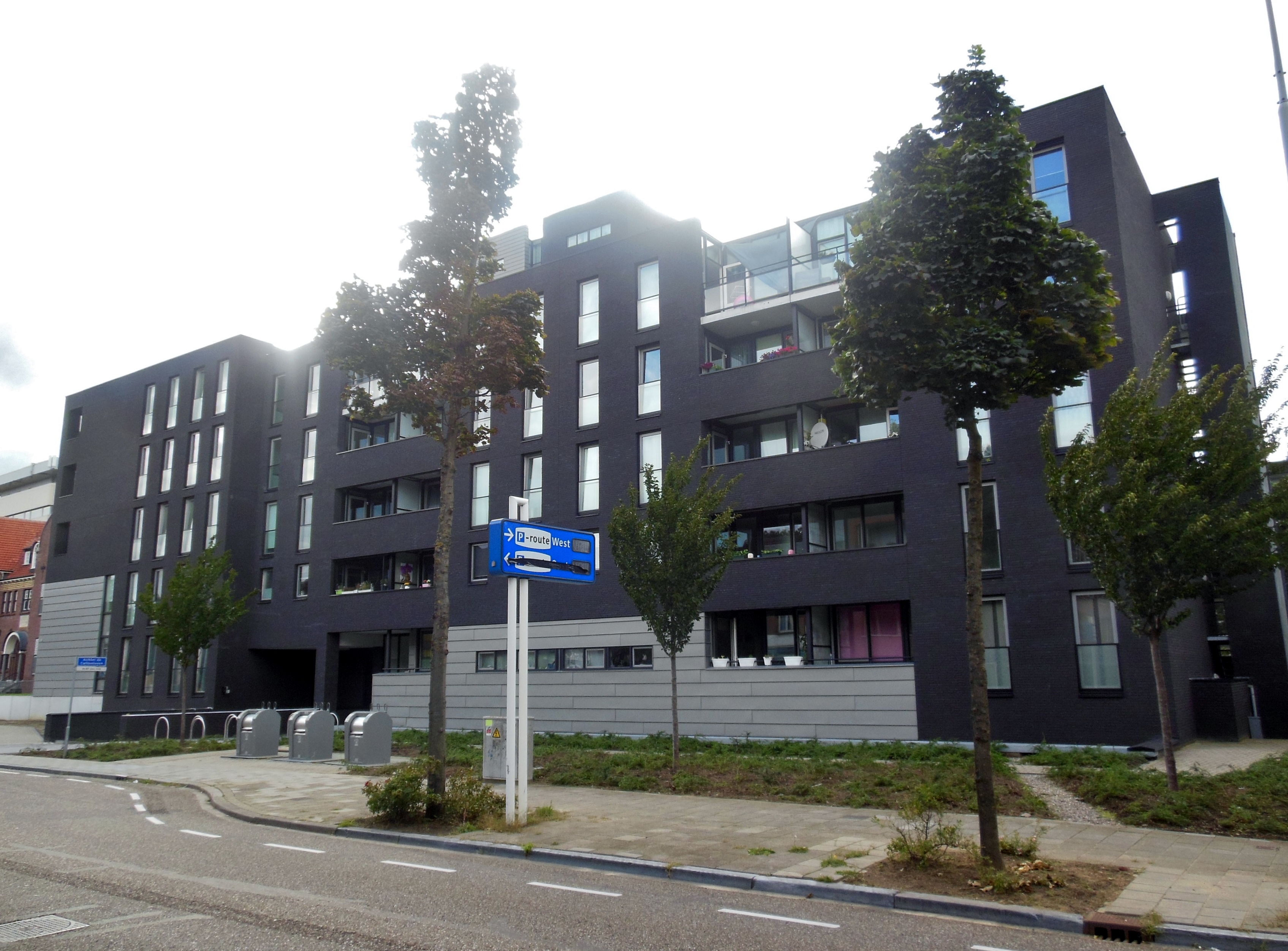 Achter de Cattentoren 100, Roermond