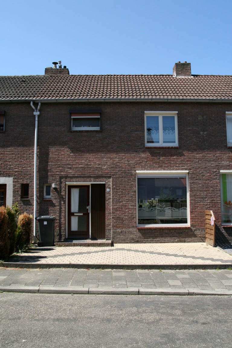 Pastoor Huppertzstraat 33, 6374 SX Landgraaf, Nederland