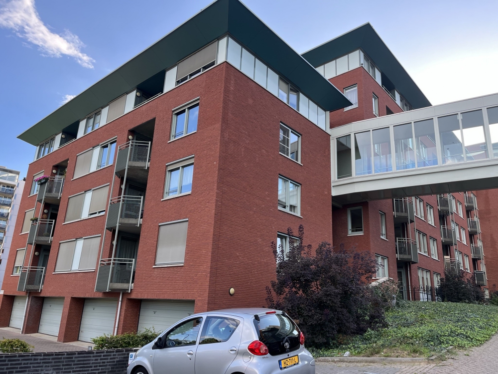 Oranjelaan 81, 6717 JH Roermond, Nederland