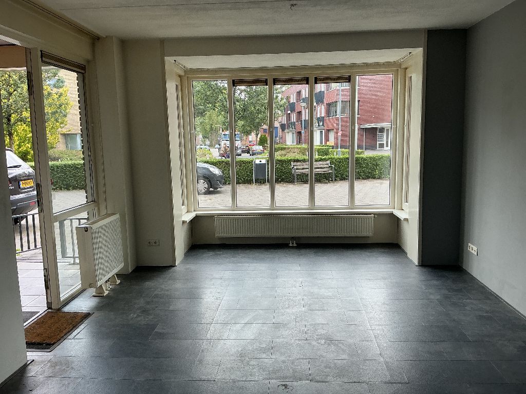 Burgemeester Lemmensstraat 129