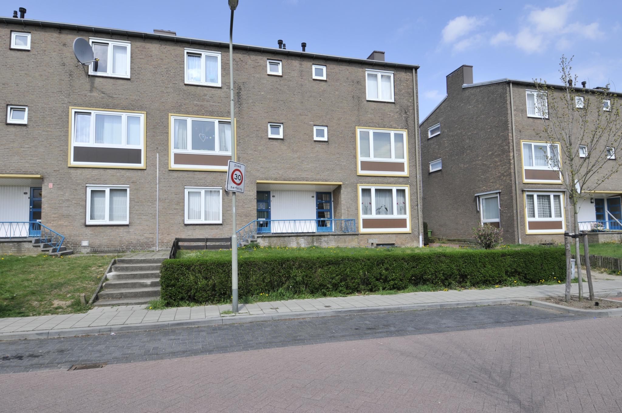 Esdoornlaan 28, 6042 GX Roermond, Nederland