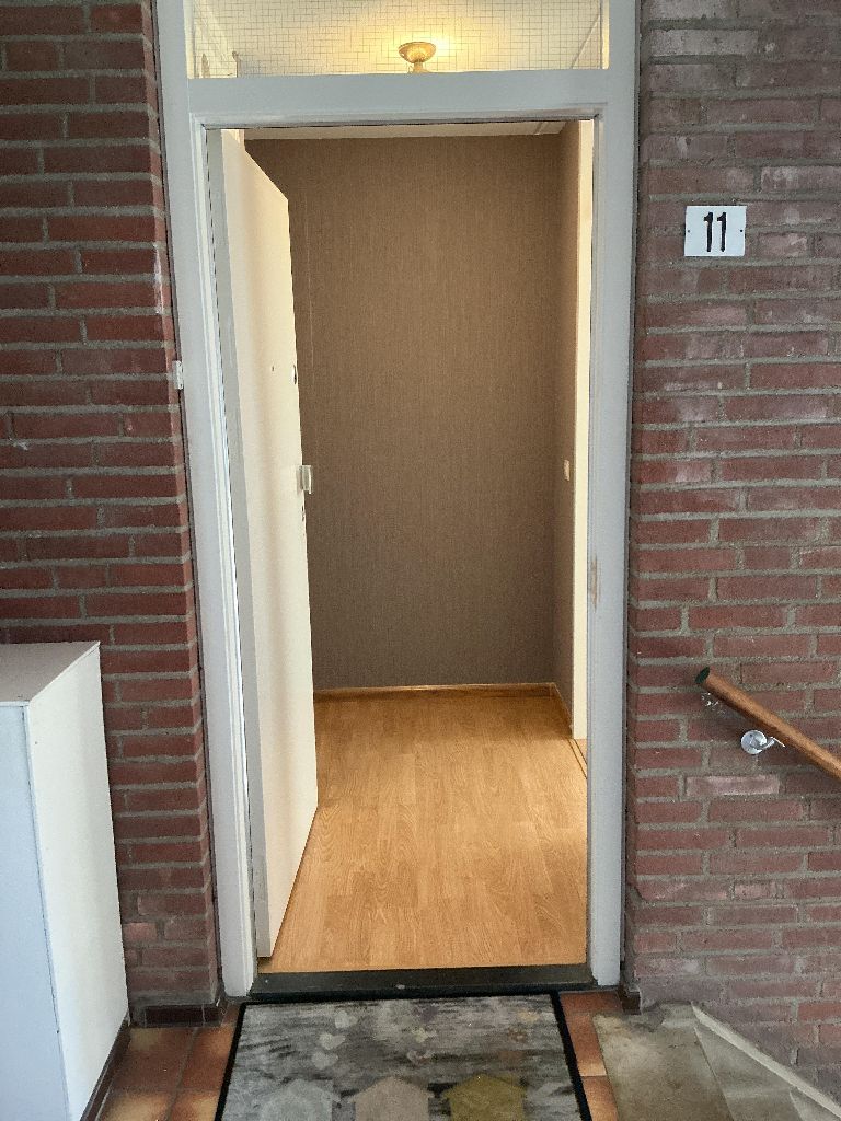 Helstraat 11