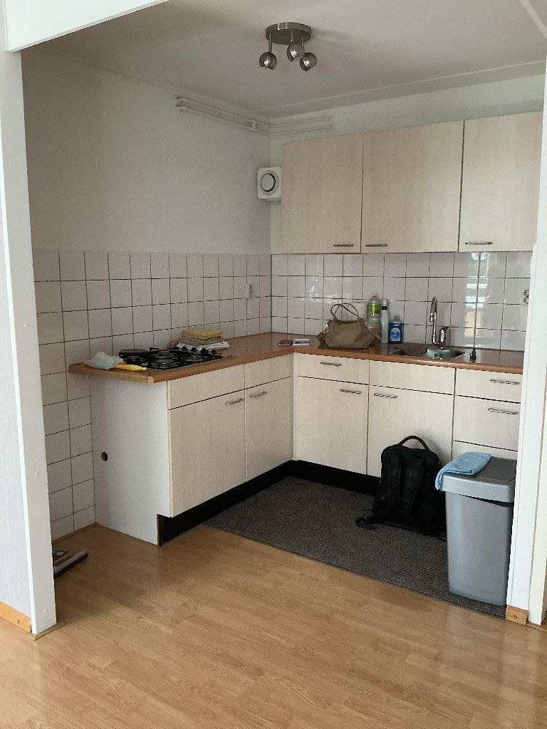 Helstraat 11