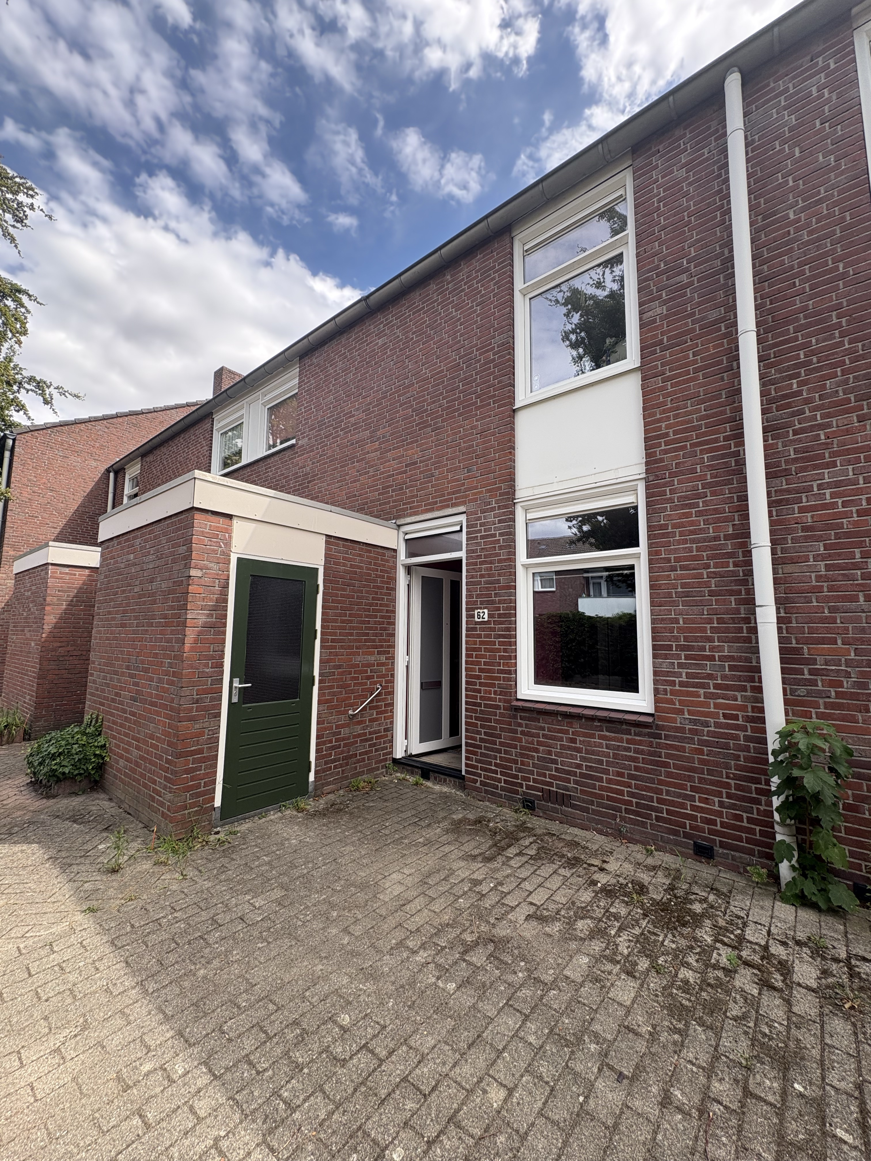 Hendrik van Veldekestraat 62, 6416 TP Heerlen, Nederland