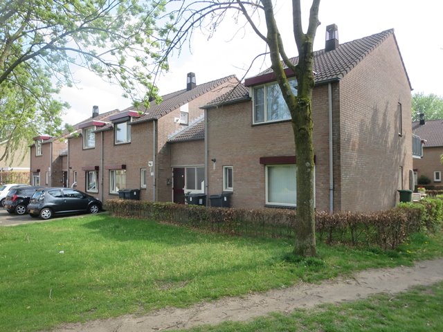 Burgemeester van Deelensingel 10, 5941 BC Velden, Nederland