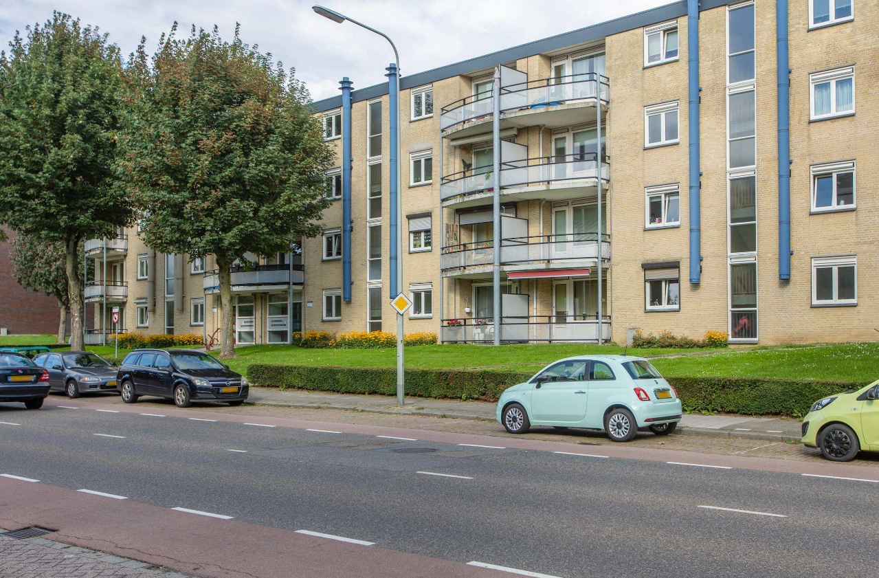 Hoofdstraat 399, 6372 EA Landgraaf, Nederland