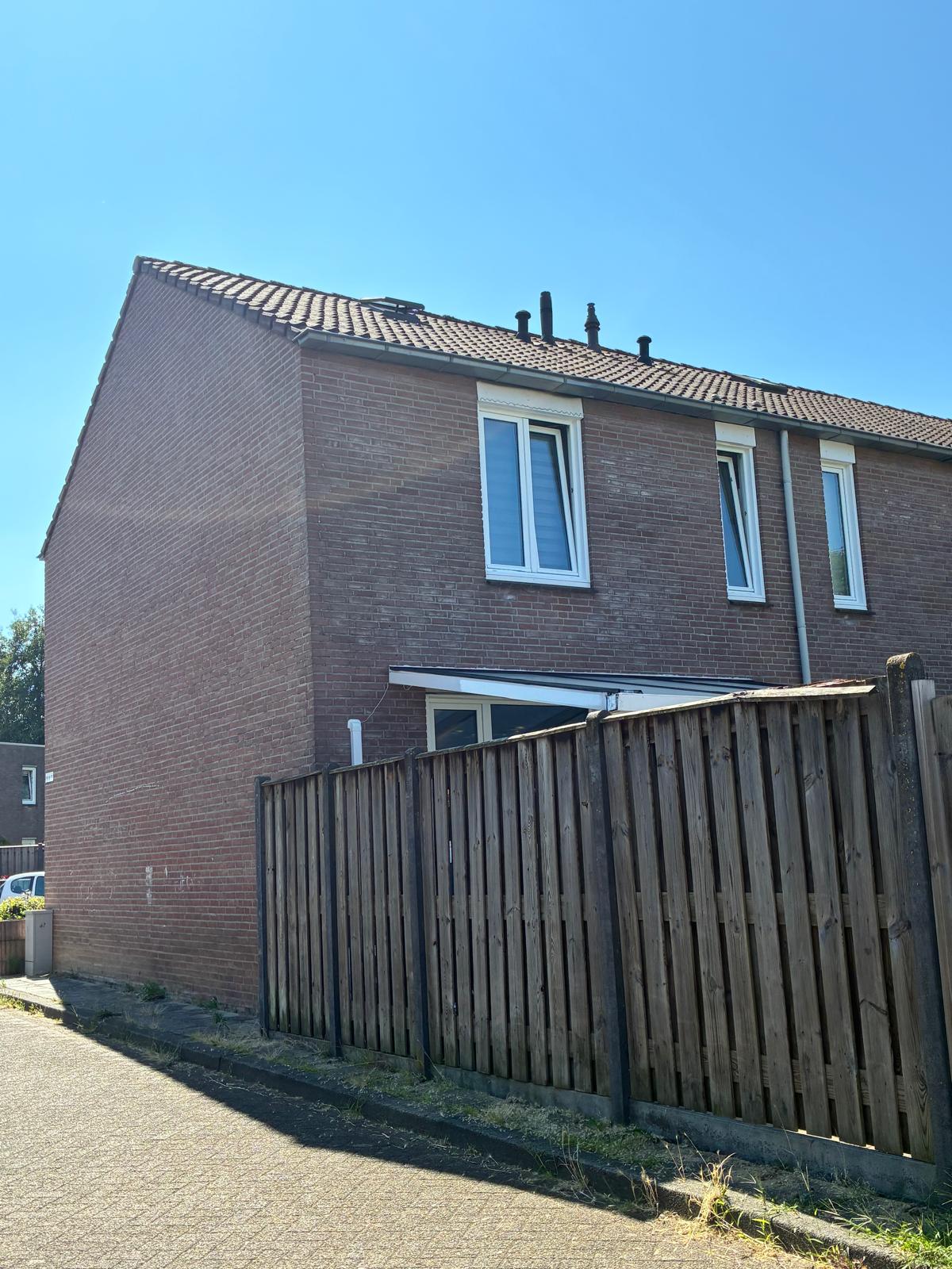 Zeswegenlaan 104