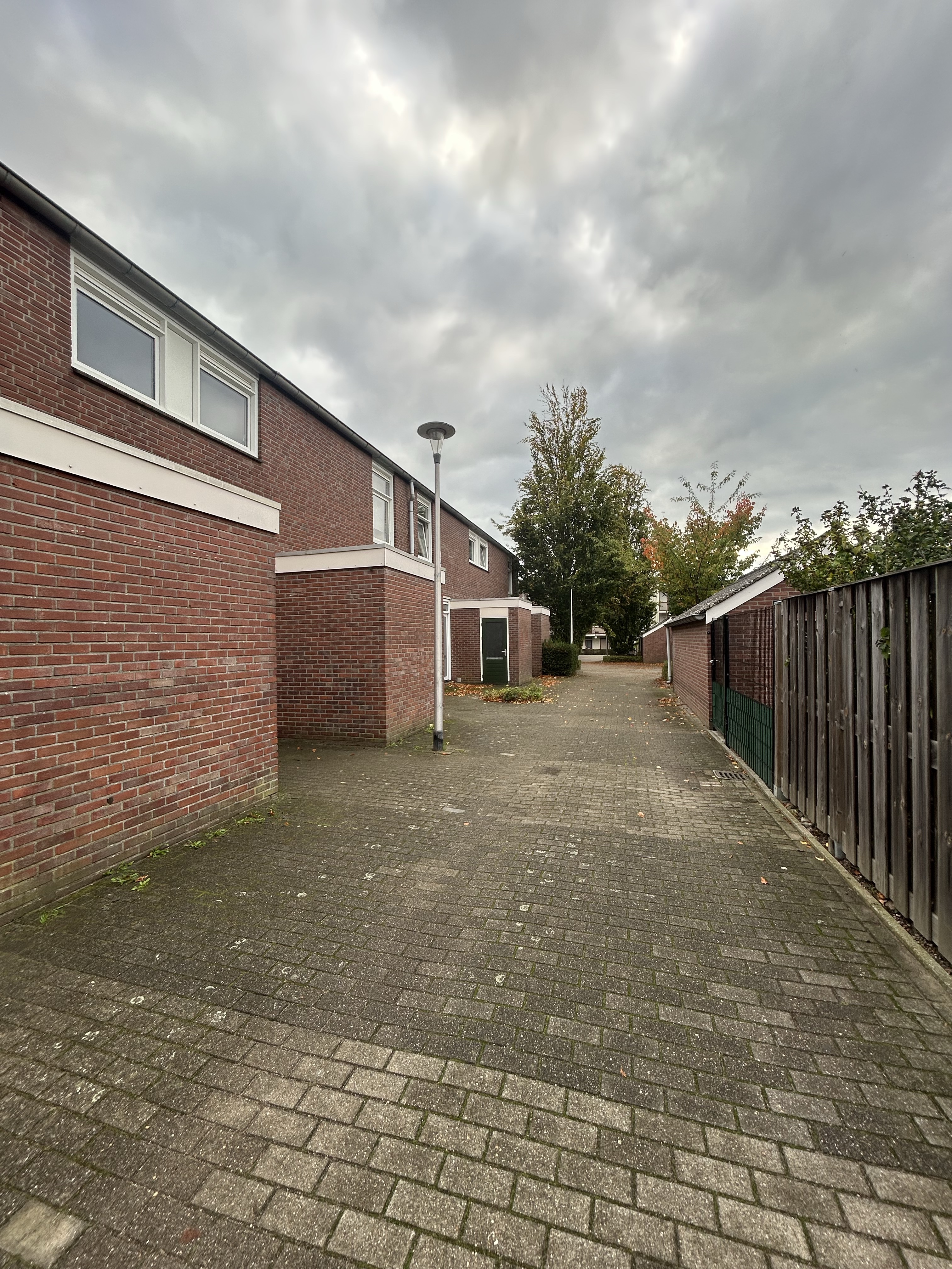 Hendrik van Veldekestraat 42, 6416 TP Heerlen, Nederland