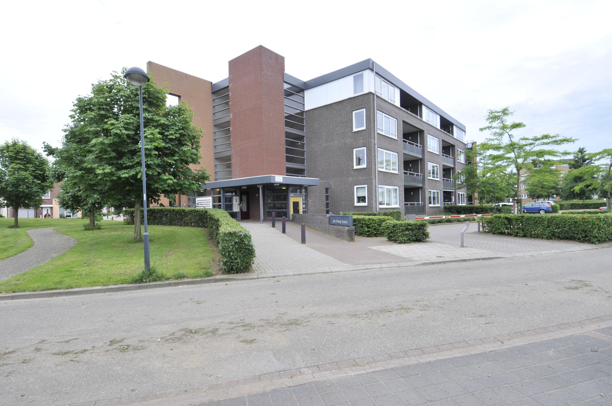 private-rentals for rent on Louis Beelstraat 45