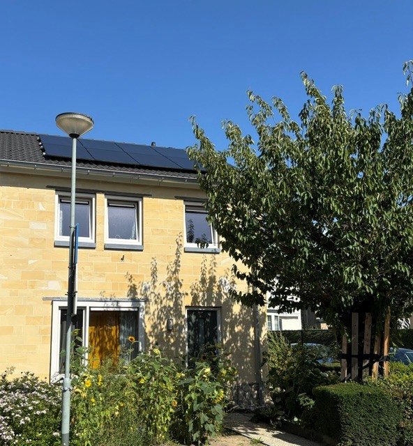 Pastoor Sartonstraat 23A